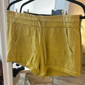 C&C California chartreuse Shorts
